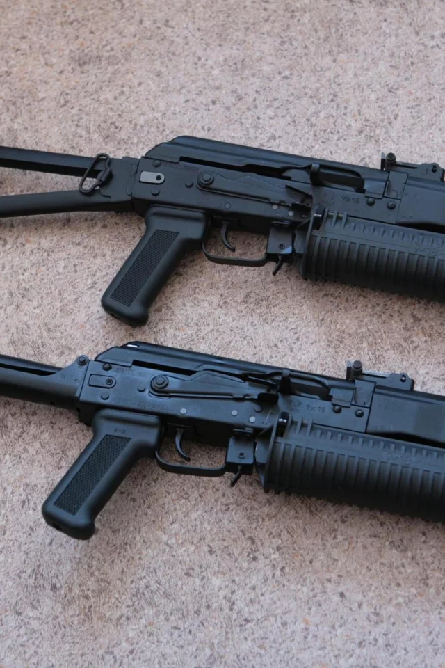 бизон, оружие, пп-19, стол, пистолет-пулемёт