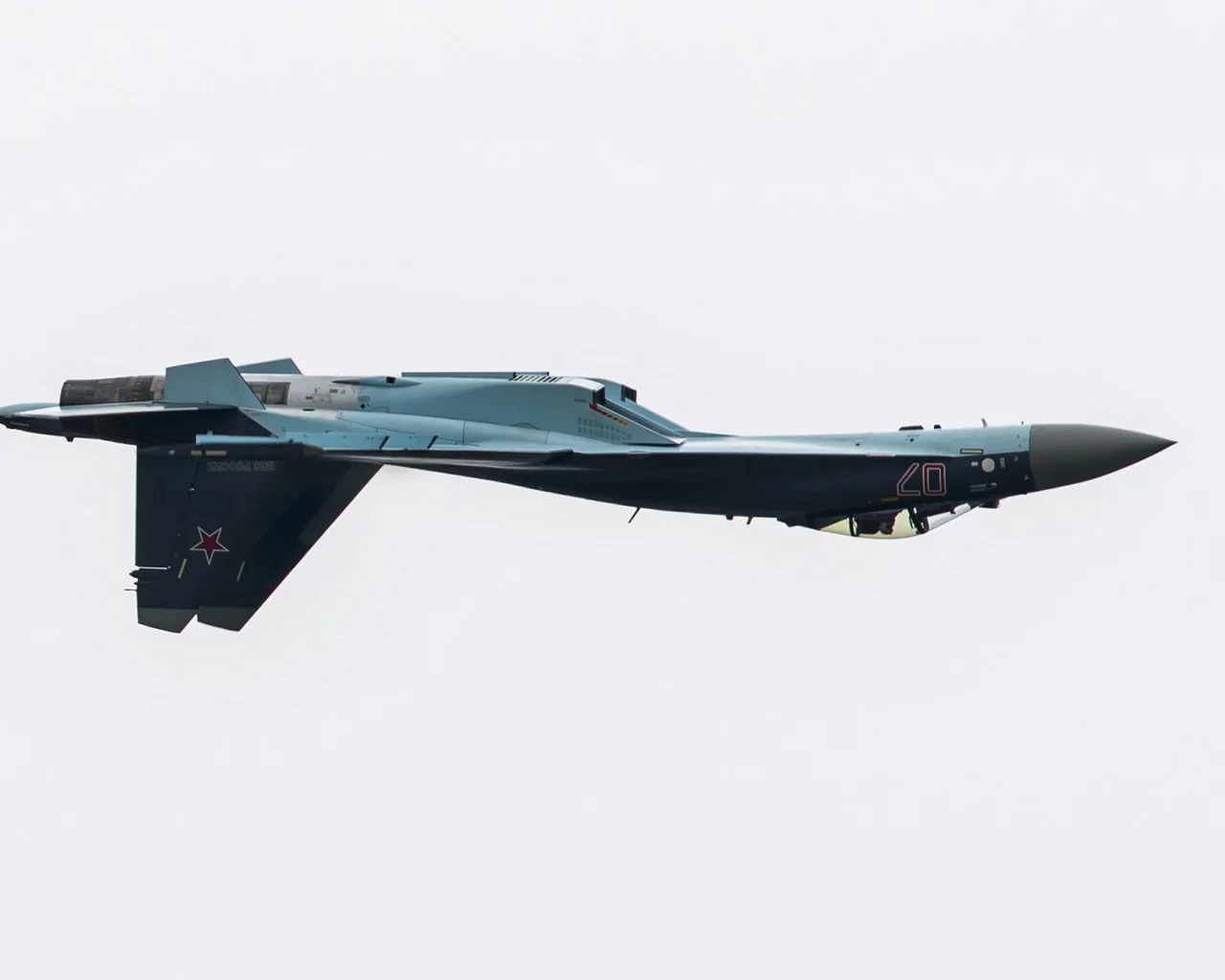 paris airshow, sukhoi s35, le bourget