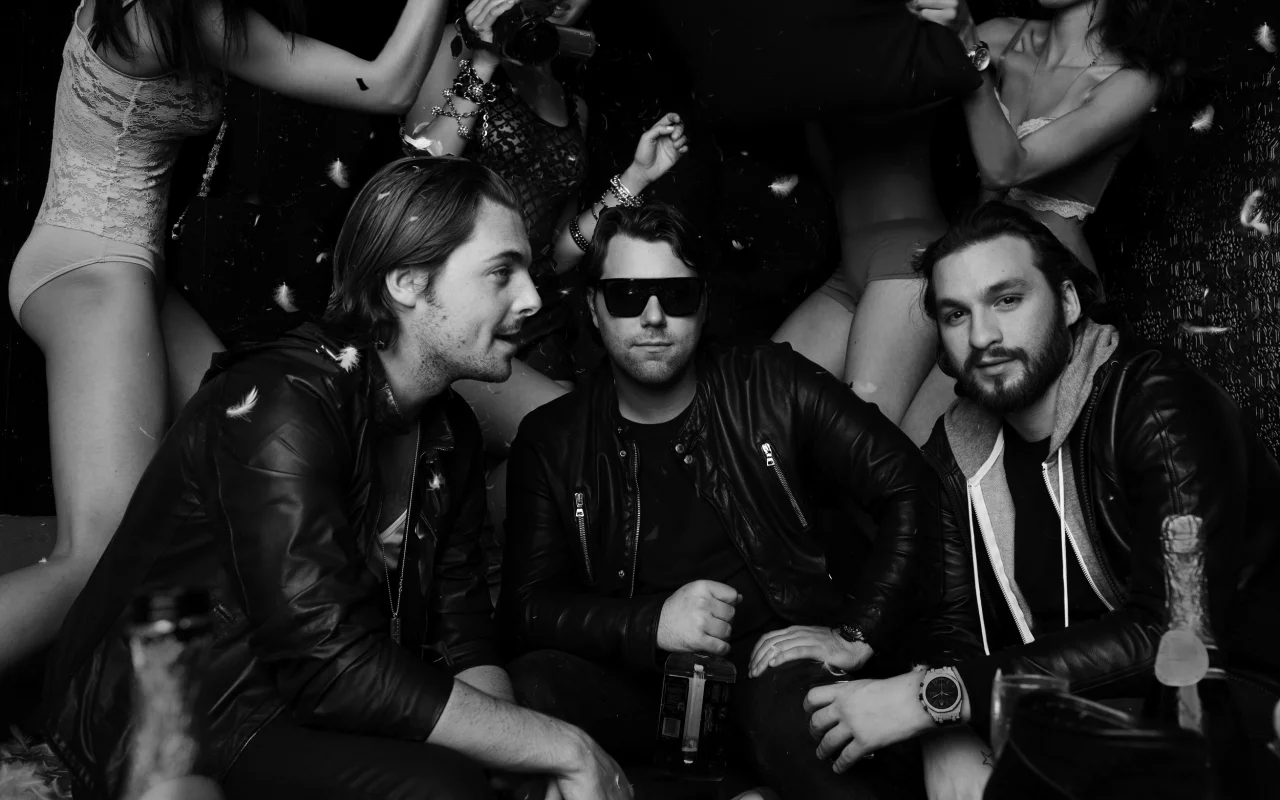 девушки, sebastian ingrosso, swedish house mafia, steve angello, axwell, dj