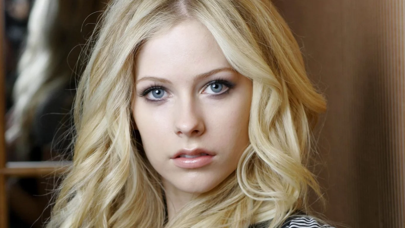 красотка, аврил лавин, avril lavigne, взгляд