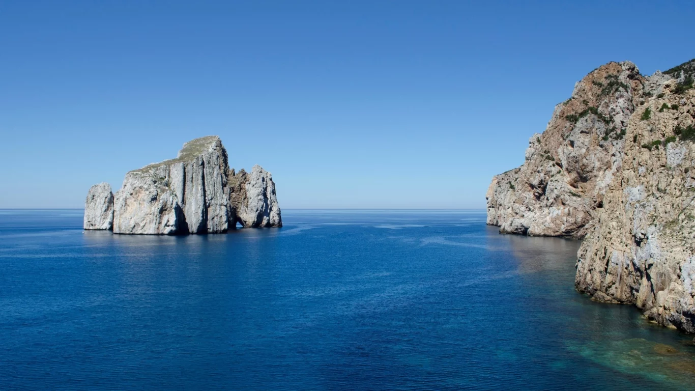 море, скалы