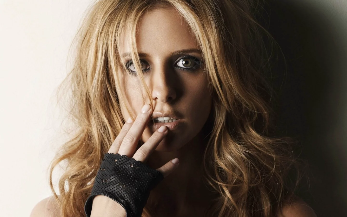 sarah michelle gellar, взгляд