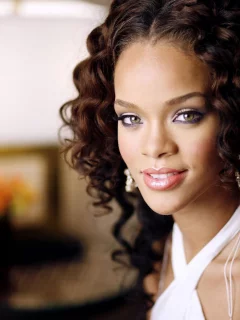 кудряшки, rihanna, размытость, певица