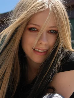голубые глаза, аврил лавин, avril lavigne, улыбка, взгляд