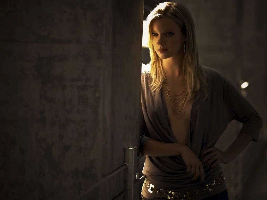 amy smart, эми смарт, ожерелье, актриса