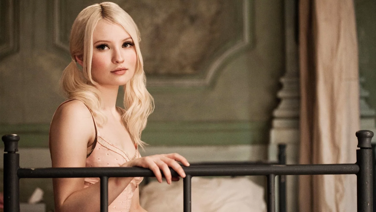 куколка, запрещенный прием, emily browning, baby doll, sucker punch