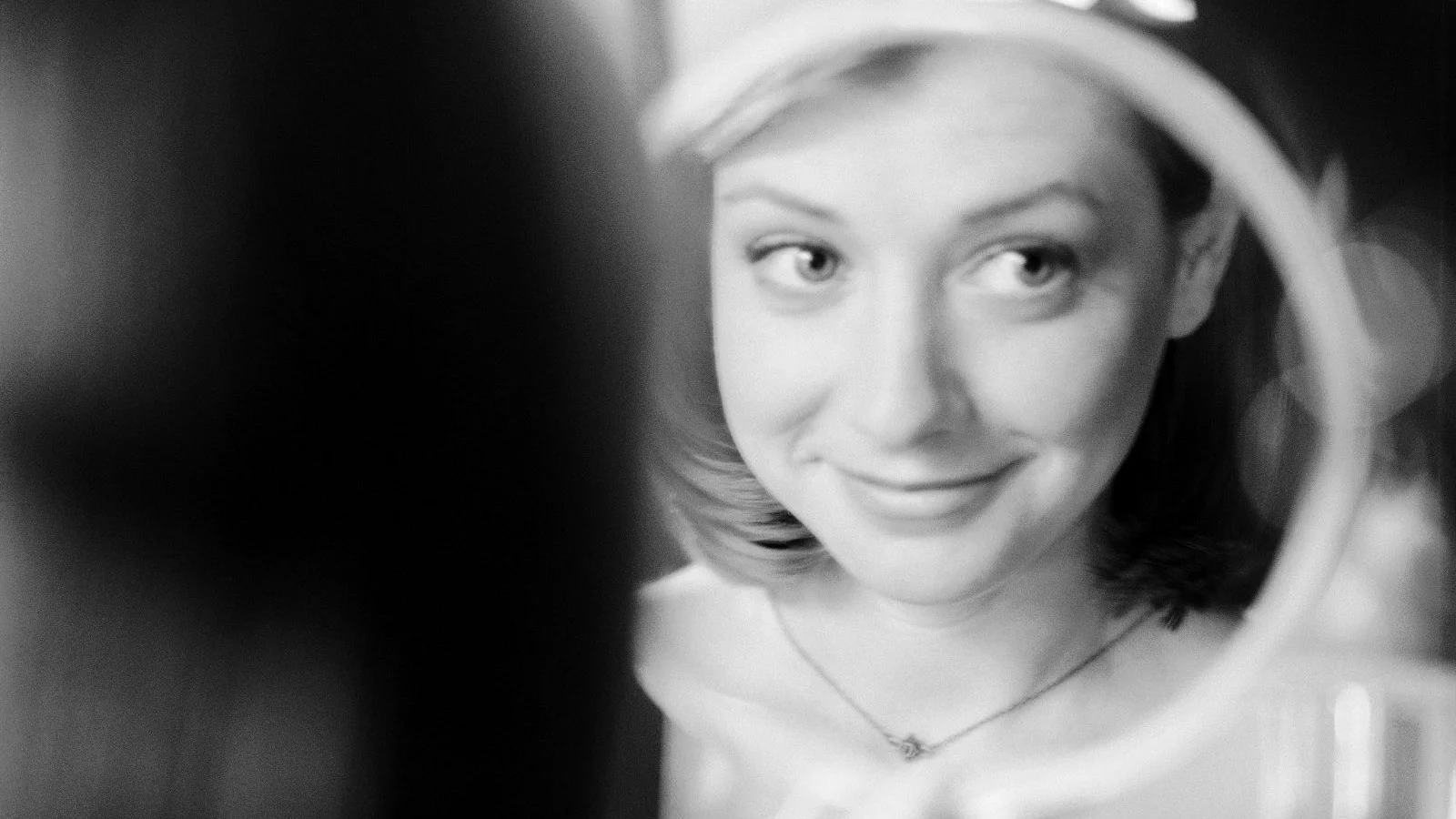 alyson hannigan, элисон хэннигэн, актриса, отражение