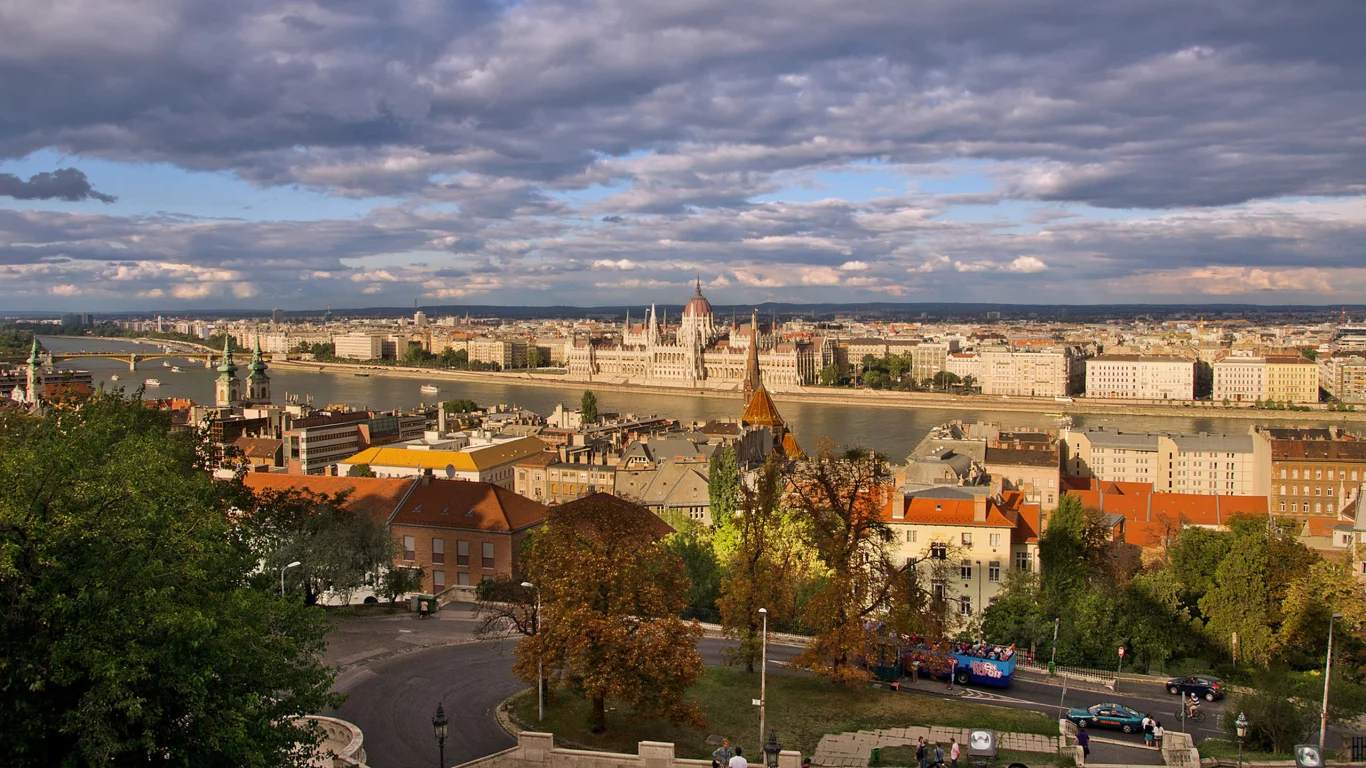 Будапешт, Венгрия, Дунай, город, парламент, мост, небо, облака, дома, здания, Budapest, Hungary