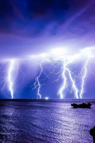 тучи, гроза, молния, море, лодка