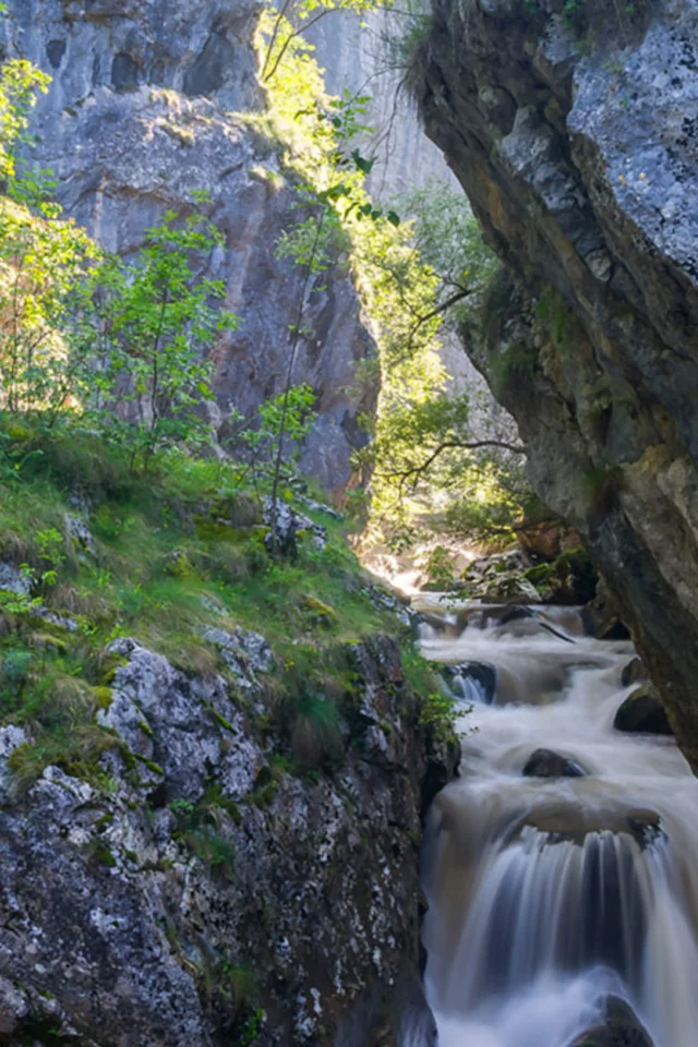 Ерма, Краище, Кървав камък, Болгария, горы, природа, пейзаж, река