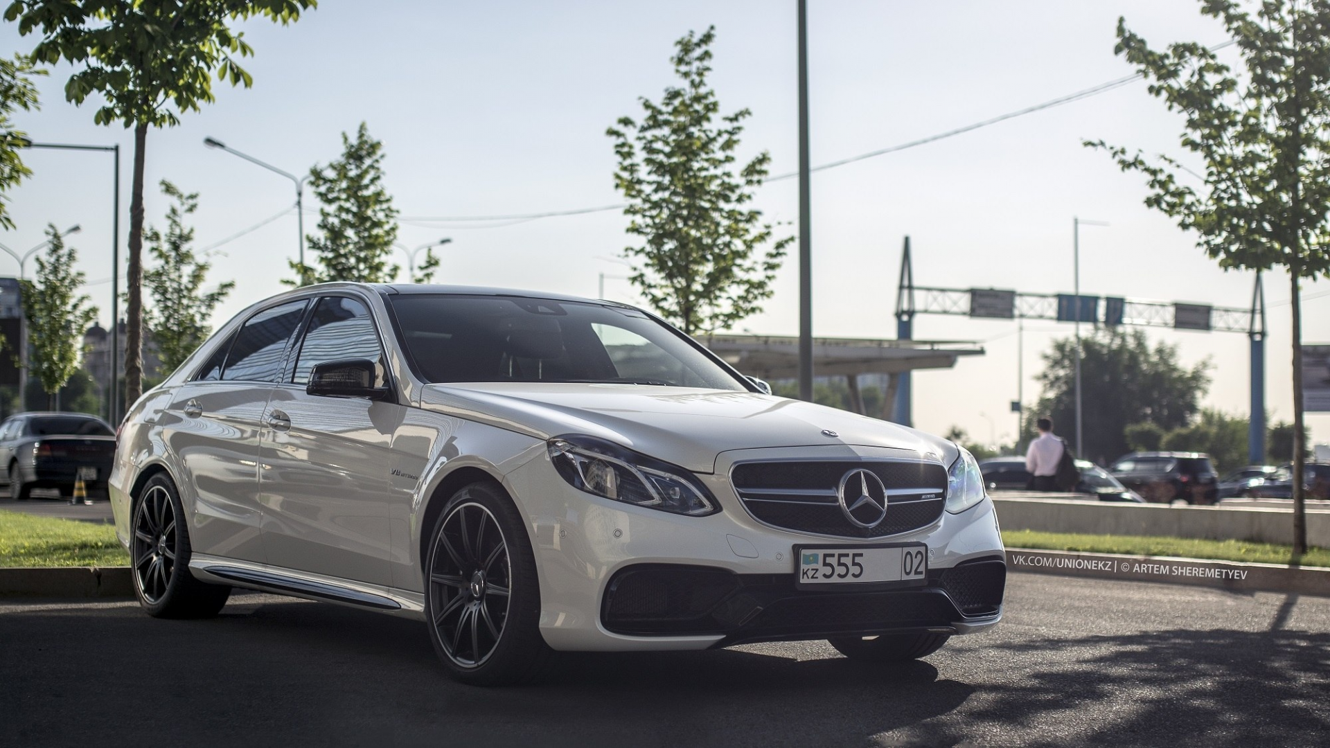 Картинка на рабочий стол Mercedes E63 AMG W212, Almaty 1920 x 1080