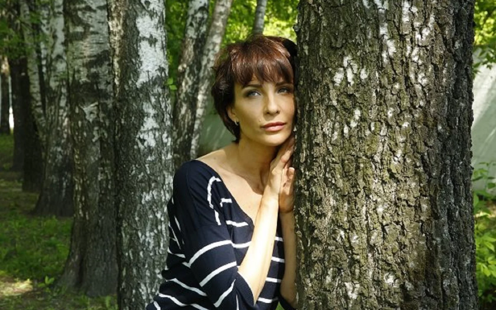 Девушка, задумчевая, береза, лес