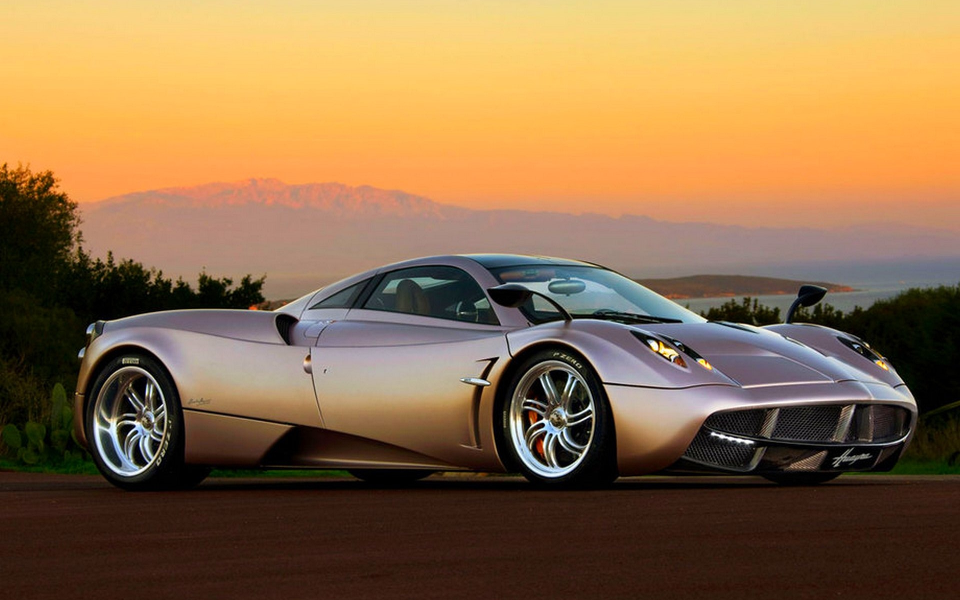 Фото pagani huayra