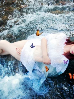 девушка, венок, вода