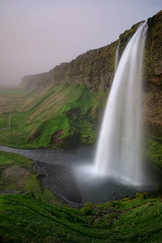 ВОДОПАД, ИСЛАНДИЯ
