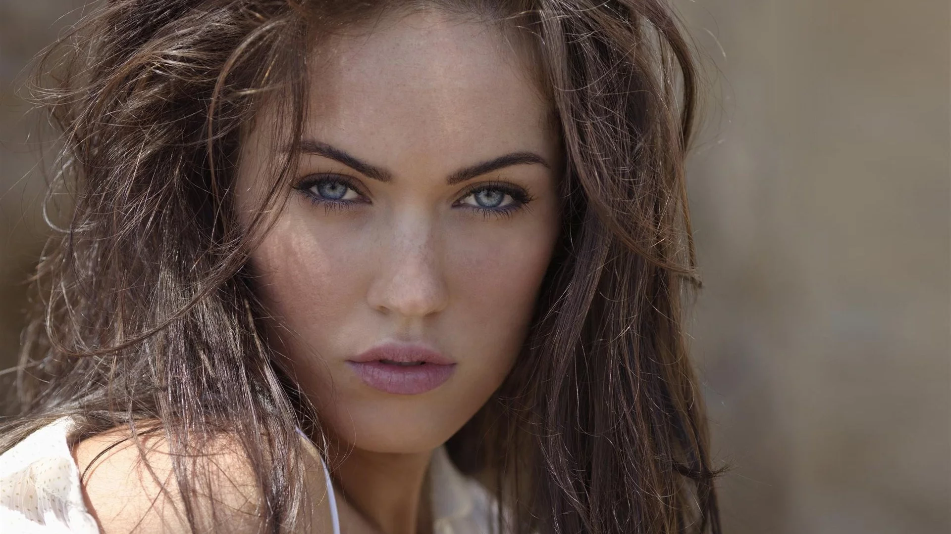 голубые глаза, веснушки, лицо, megan fox, меган фокс