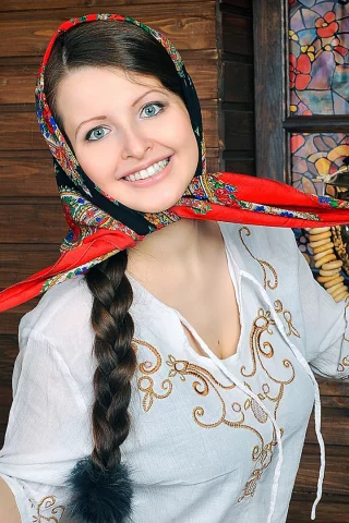 девушка, косынка, косы