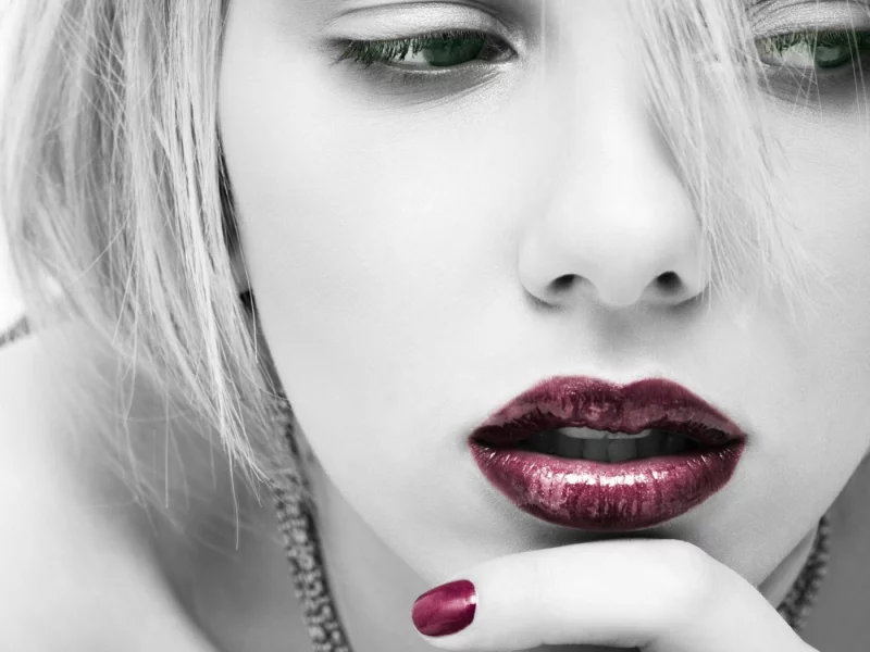 scarlett johansson, губы, лицо, помада, черно-белая