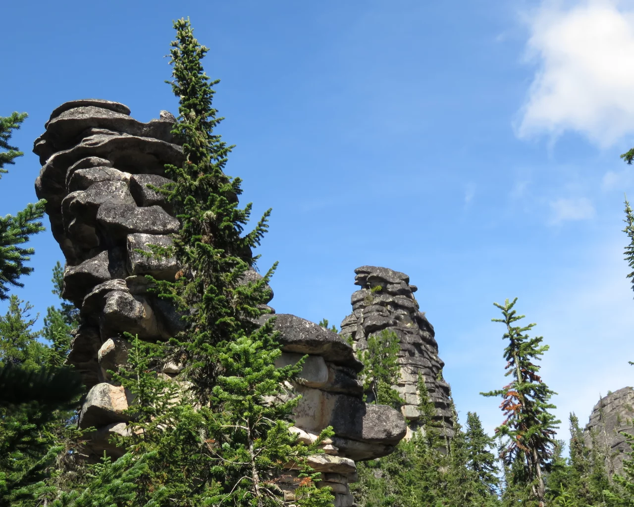 горы, каменный городок, саяны, тп