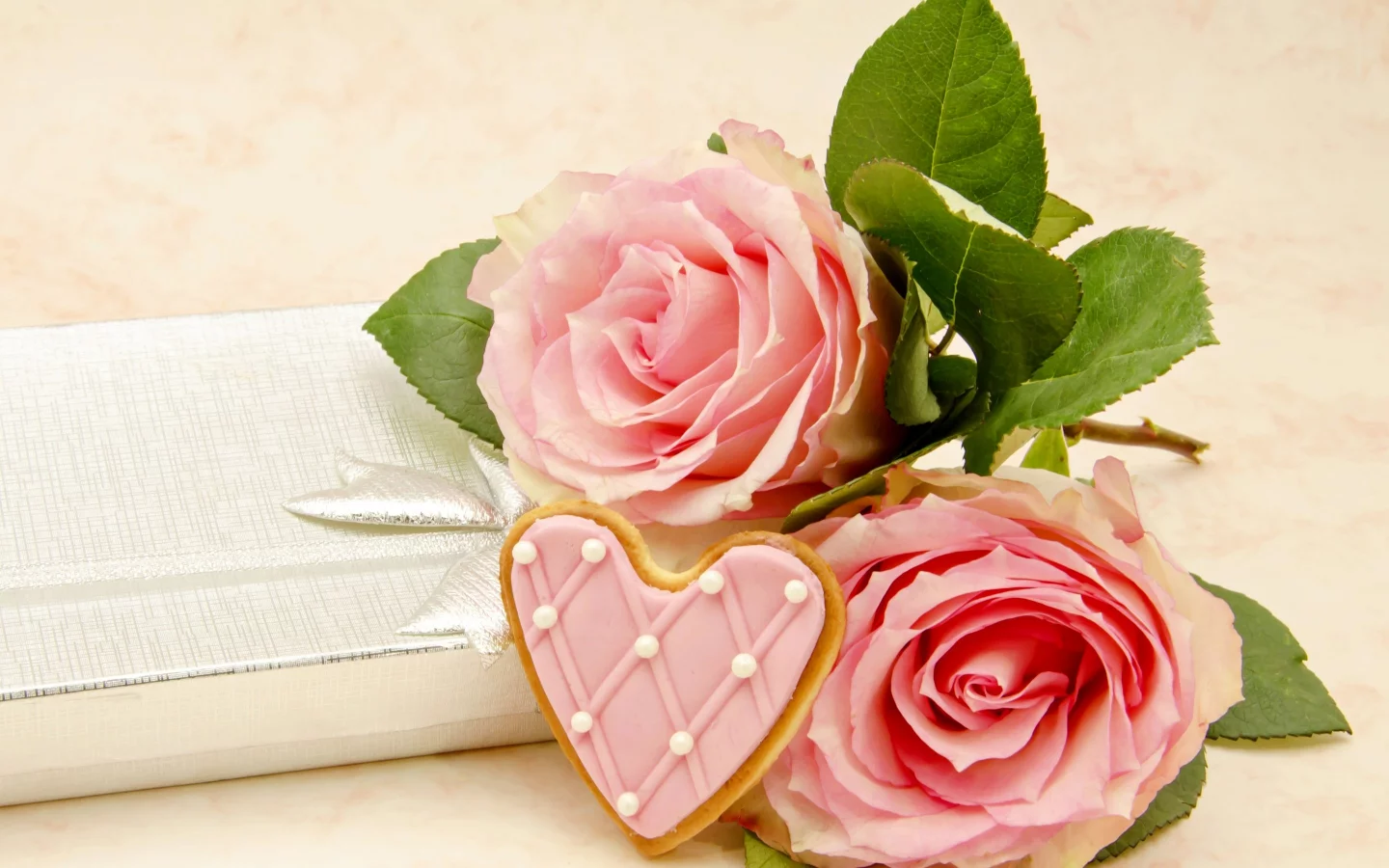 rose, biscuits, baking, подарок, печенье, розы, цветы