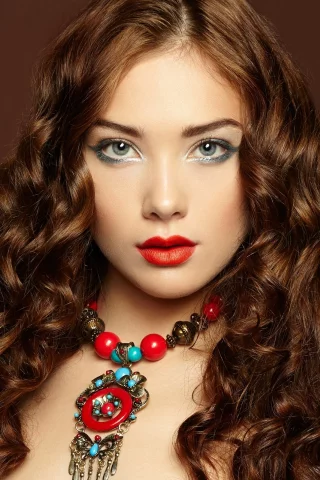 девушка, взгляд, глаза, красавица, волосы, кудри