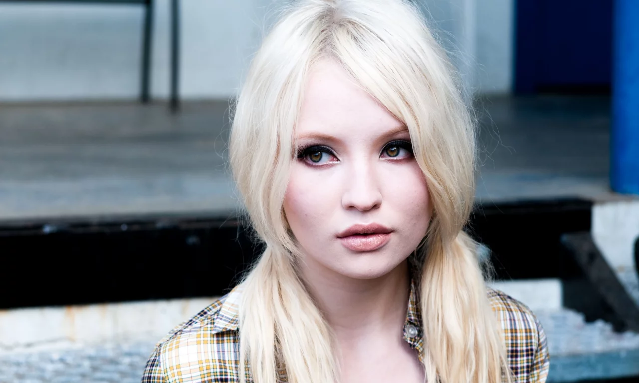 взгляд, эмили браунинг, губы, портрет, emily browning