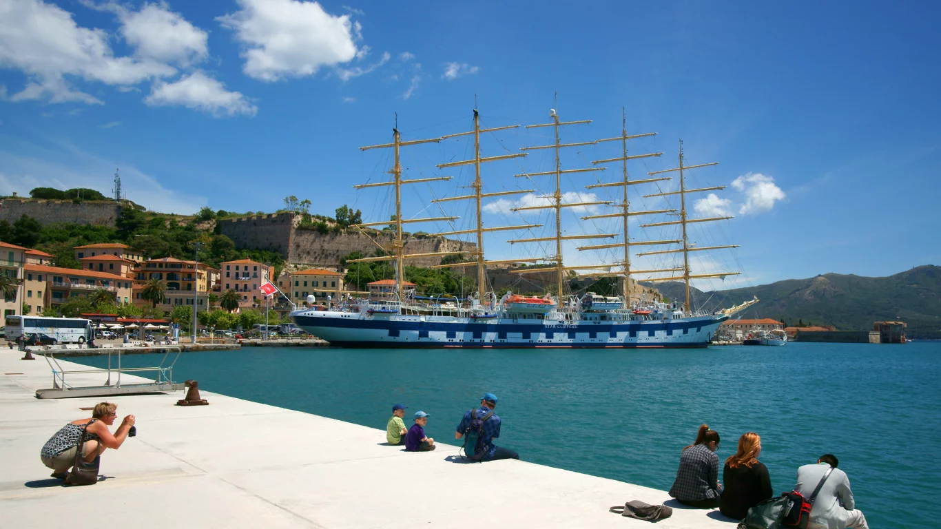 portoferraio, royal clipper, портоферрайо, italy, elba island, tuscany, тоскана
