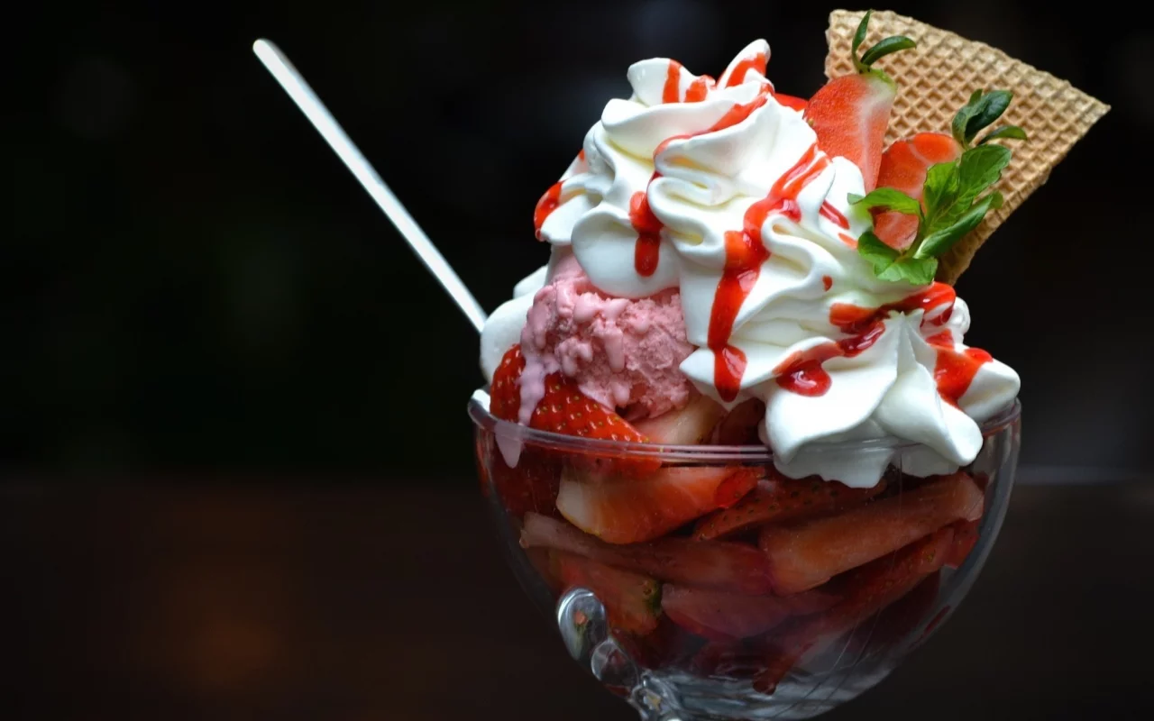 десерт, сладкое, мороженое, клубника, еда, пломбир