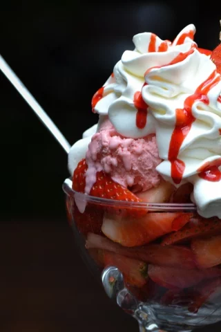 десерт, сладкое, мороженое, клубника, еда, пломбир