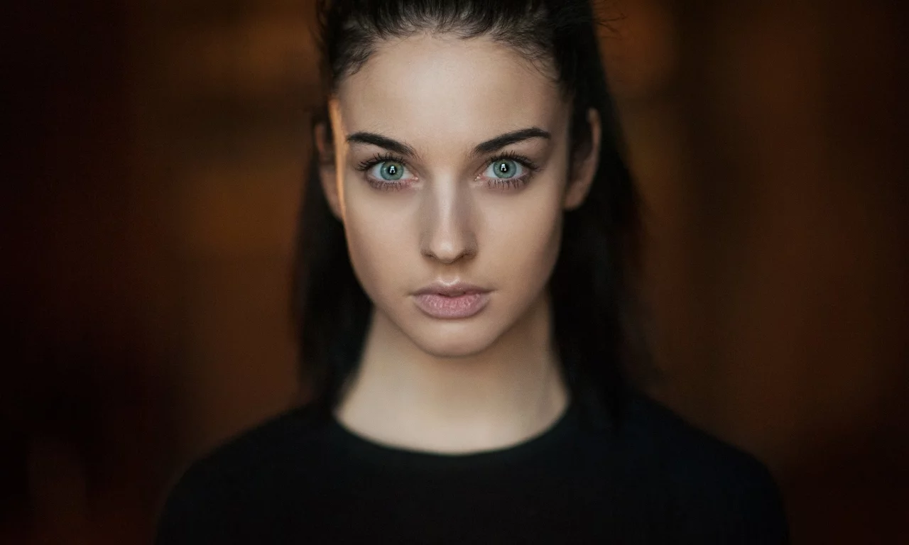 alla berger, брюнетка, девушка, модель, милая, красивая, стройная, фигура
