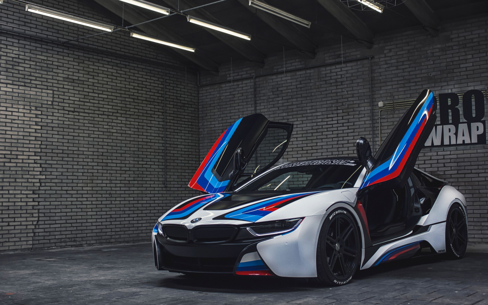 Картинки bmw i8 на рабочий стол