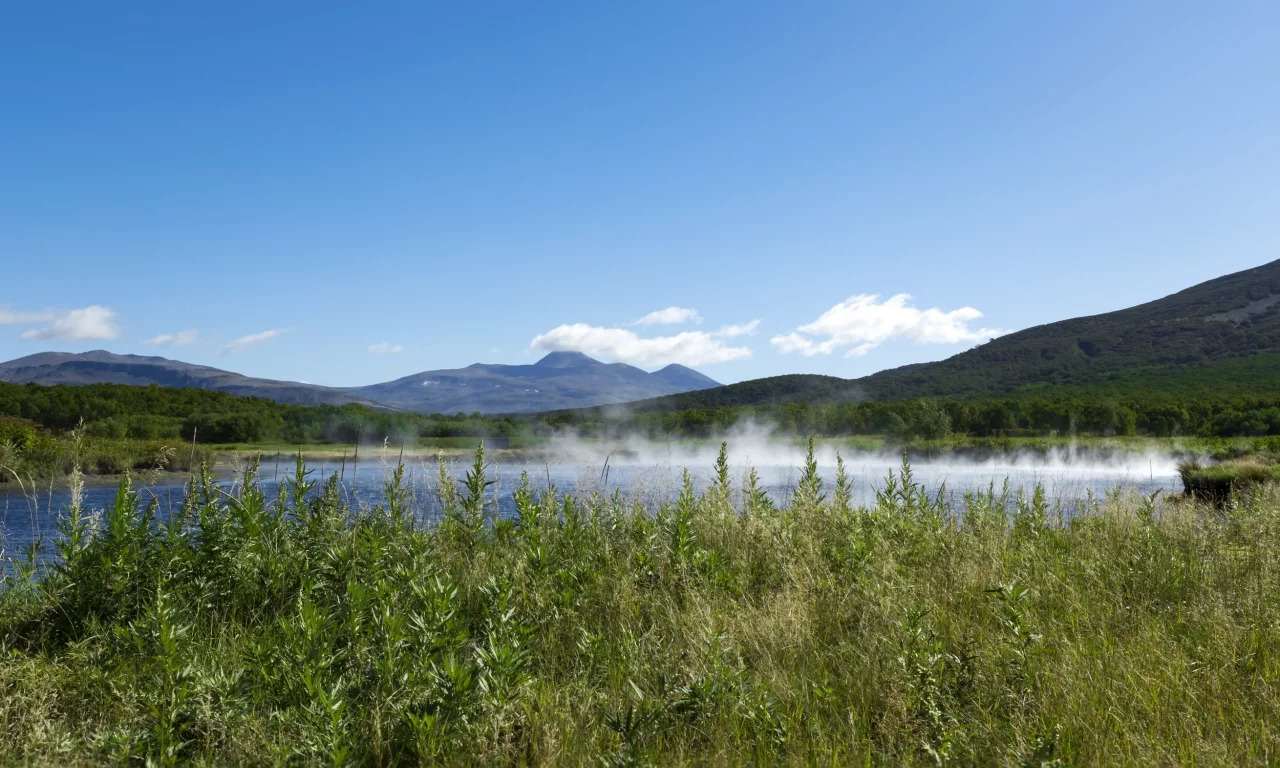 горы, река, трава