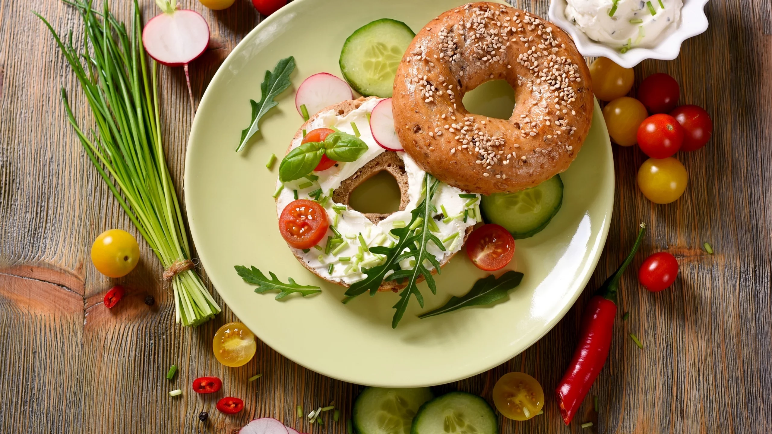 булочка, еда, соус, сэндвич, кунжут, овощи, бутерброд, перец