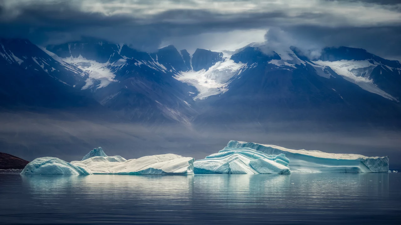 айсберги, море