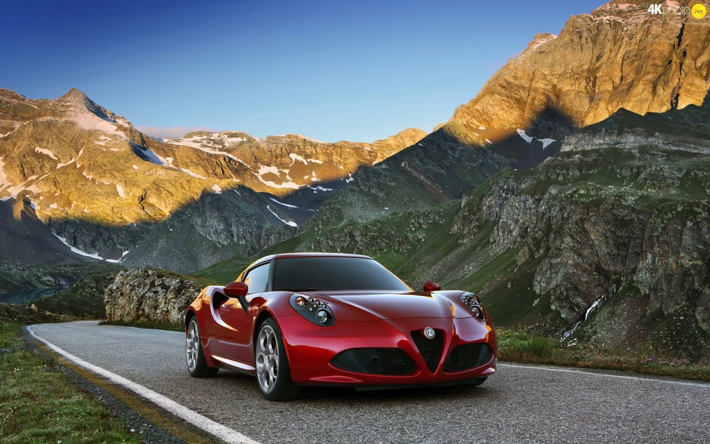 альфа ромео, 4с, горы, 4c, alfa romeo, mountains, way, modern, power, mod, car, sun, sky, summer, see, indusrial, front, silver, nice, wide