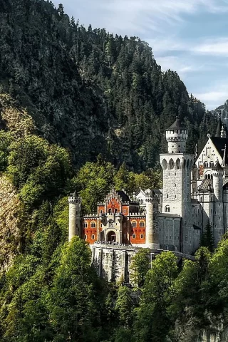 замок, нойшванштайн, castle, neuschwanstein, contest, temple, forest, front, mount, sun, summer, stronghold, environment, nice, stone, wood, library, read, sky, vine, pingallery, wide
