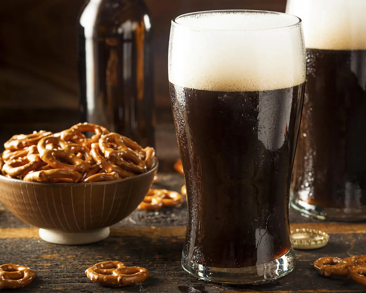 пиво, тёмное, печенье, beer, dark, choice, cookies, bar, room, wood, table, main, drink, room, read, bira, nice, wide