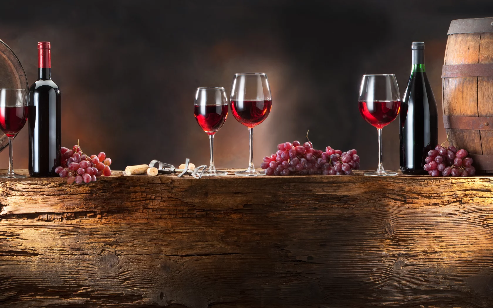вино, красное, виноград, комната, wine, red, grapes, nice, environment, wood, table, main, panorama, read, vine, nice, wide