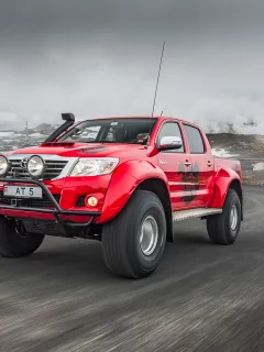 автомобиль, тойота, арктическая, car, toyota, hilux, arctic, trucks, spez, suv, three, quarter, modern, power, mod, car, pickup, sun, sky, summer, see, indusrial, front, red, nice, wide