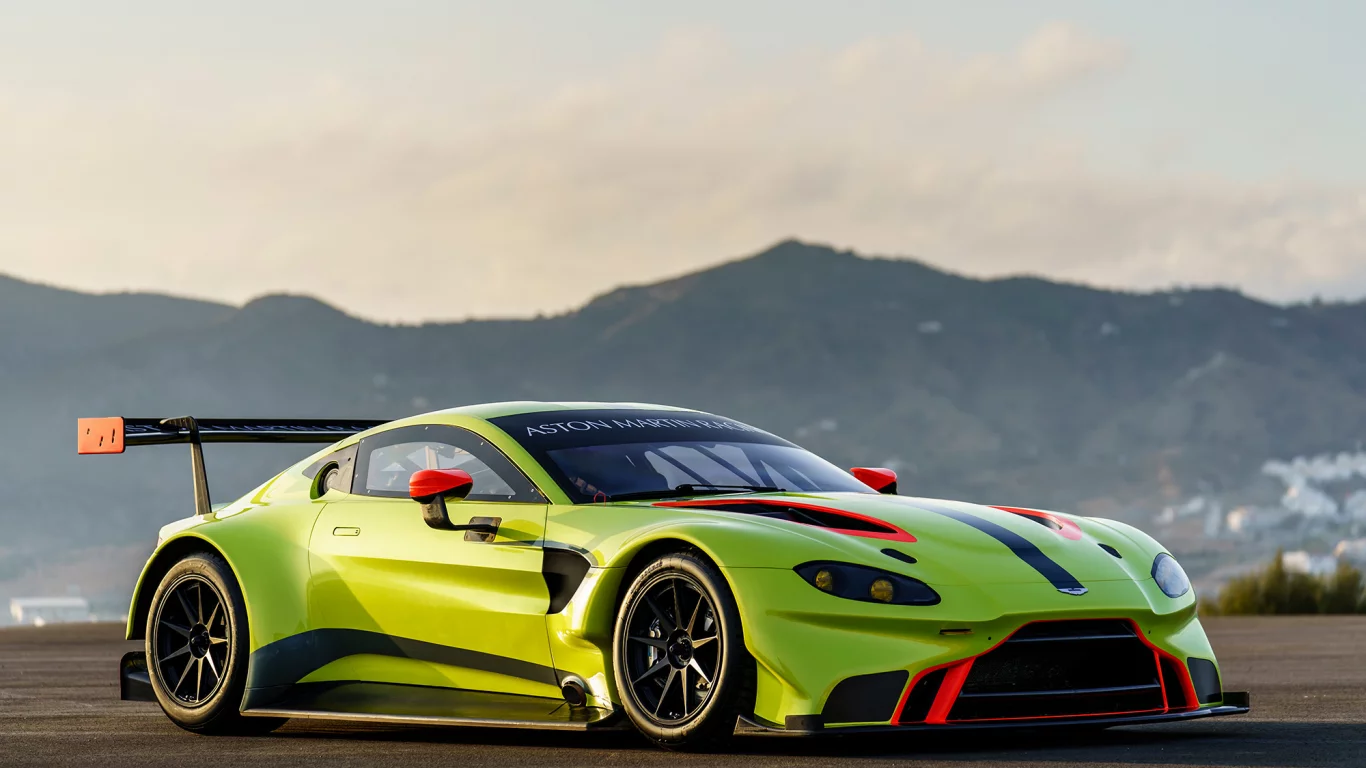 авто, суперкар, aston martin vantage gte
