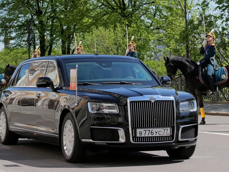 автомобиль, аурус, сенат, лимузин, проект, кортеж, aurus, senat, limousine, 4x4, v12, 66l, 830, horsepower, 1320, torque, kortej, tuple, front, black, street, sun, see, nice, russian gold, wide