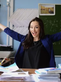 девушка, училка, радость, грудь, брюнетка, макияж