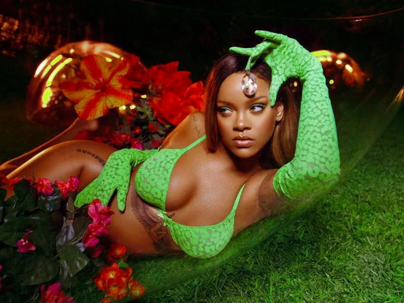 rihanna, девушка, певица, грудь, ножки, мулатка, макияж, попа, шикарная фигура, чернокожая девушка