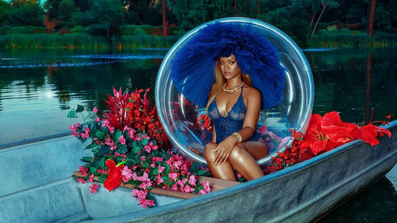 rihanna, девушка, певица, грудь, ножки, попа, трусики, шикарная фигура, брюнетка, макияж, красные трусики, ляжки, задница, красивая попа