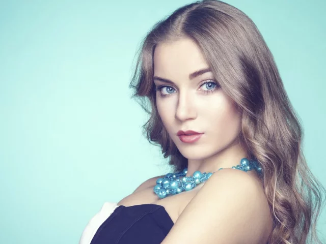 девушка, блондинка, макияж, красивые глазки, длинные волосы