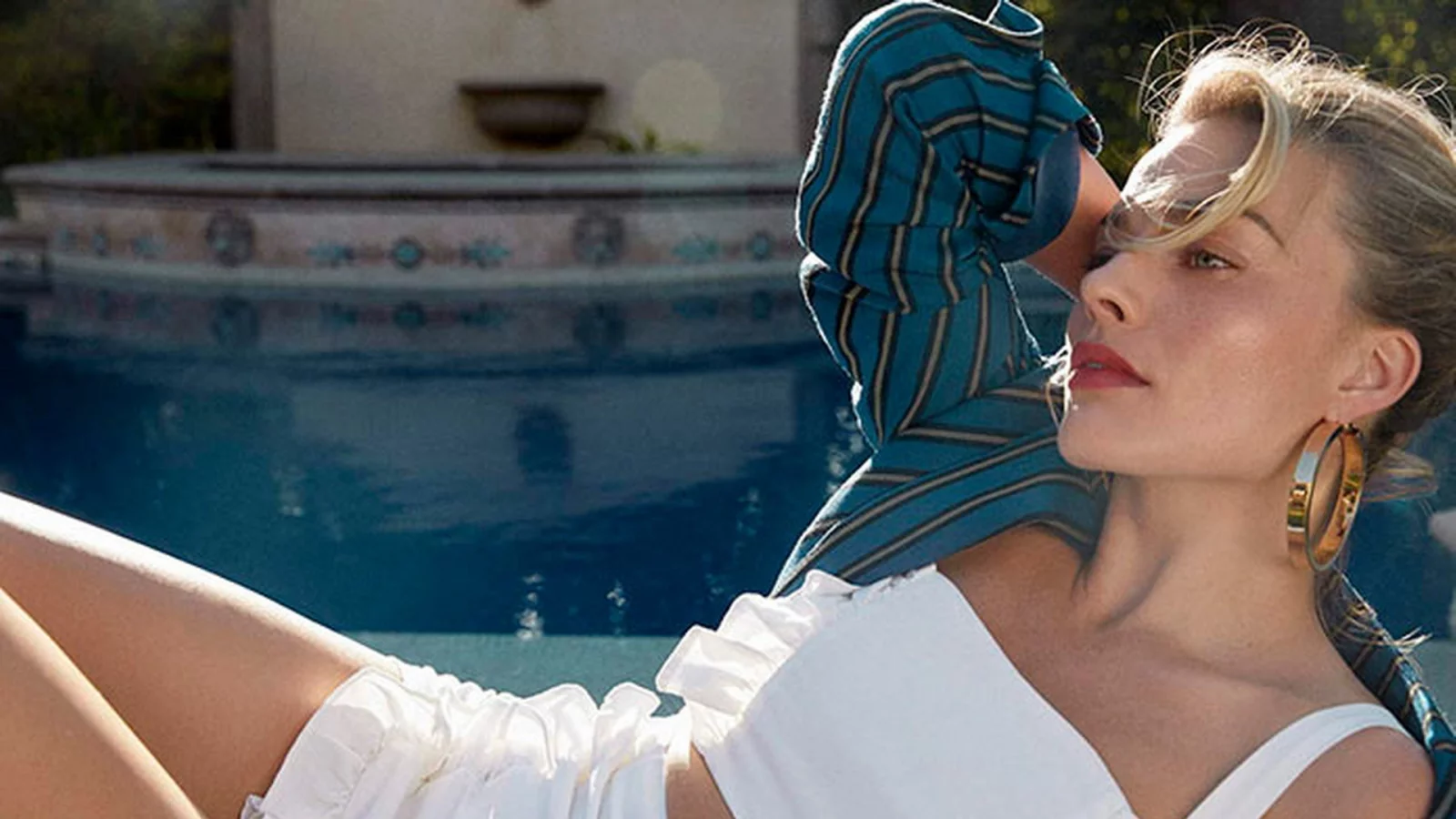 margot robbie, марго робби, девушка, грудь, актриса, макияж, шикарная девушка, фигуристое тело, точеная фигура, большие глаза, длинные реснички