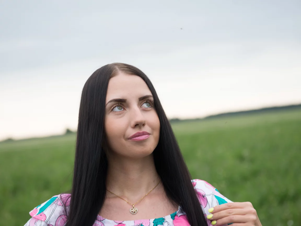 девушка, взгляд красивая