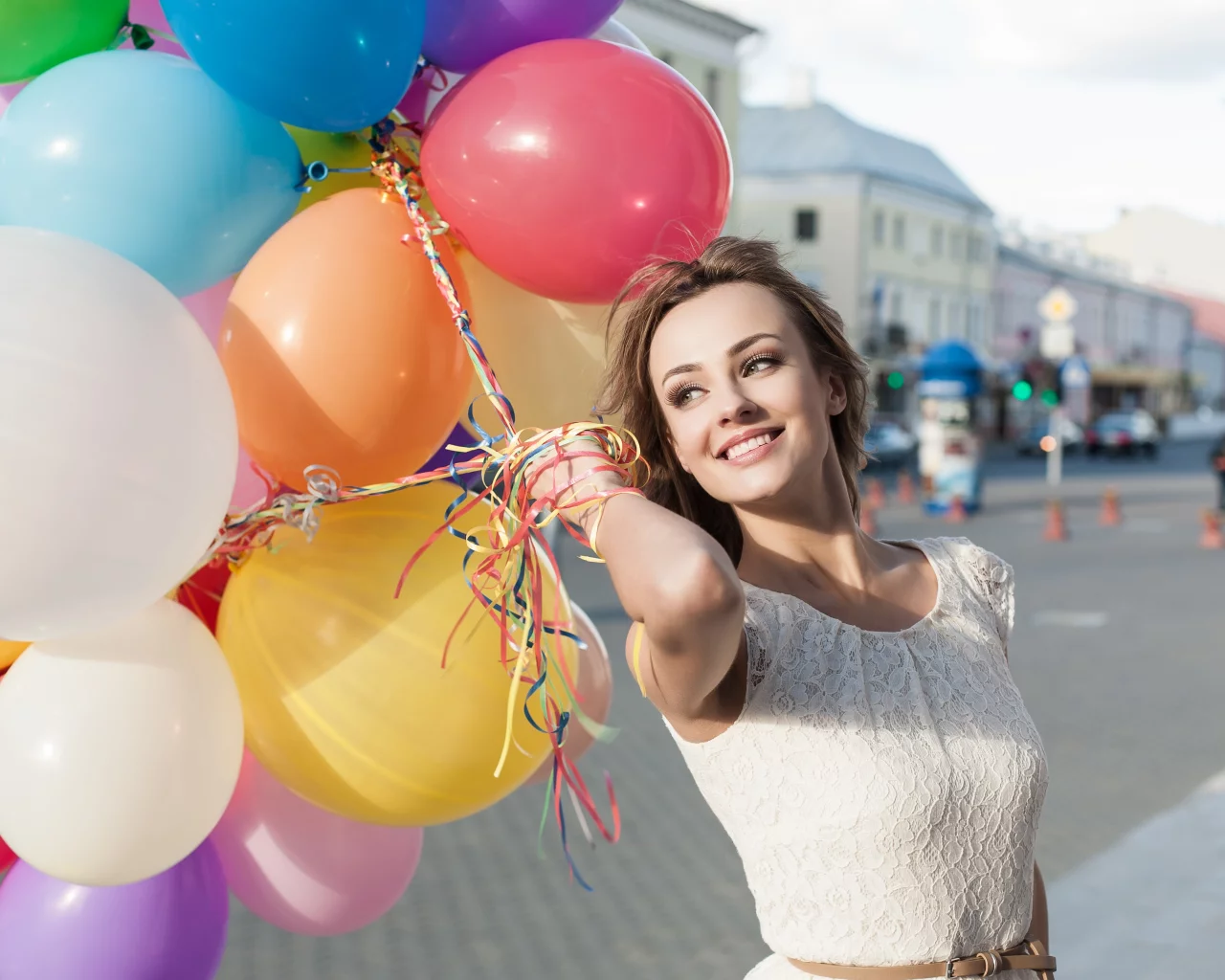девушка, красивая, взгляд, позирует, с шарами