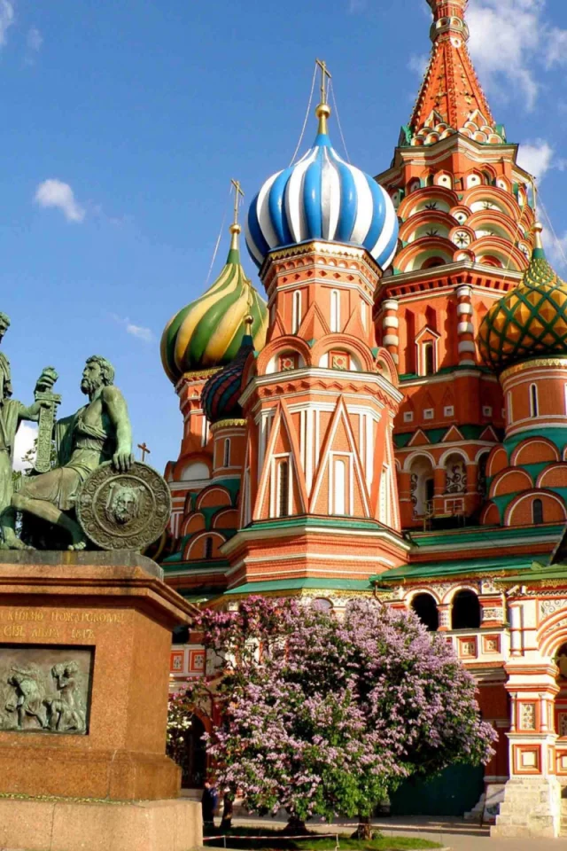 москва, собор василия блаженного, памятник, кирилл и мефодий