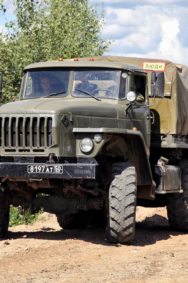 Урал телефон. Урал 4320 6x6. Урал 4320 2016. Урал-4320 грузовой. Урал 4320 081130.